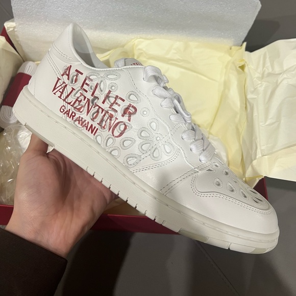 Valentino Garavani Atelier Haute Sneaker - Picture 2 of 10
